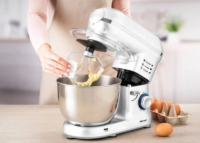 Kuchynský robot s kovovými prevodmi Delimano PRO SM-1519BM biely 4